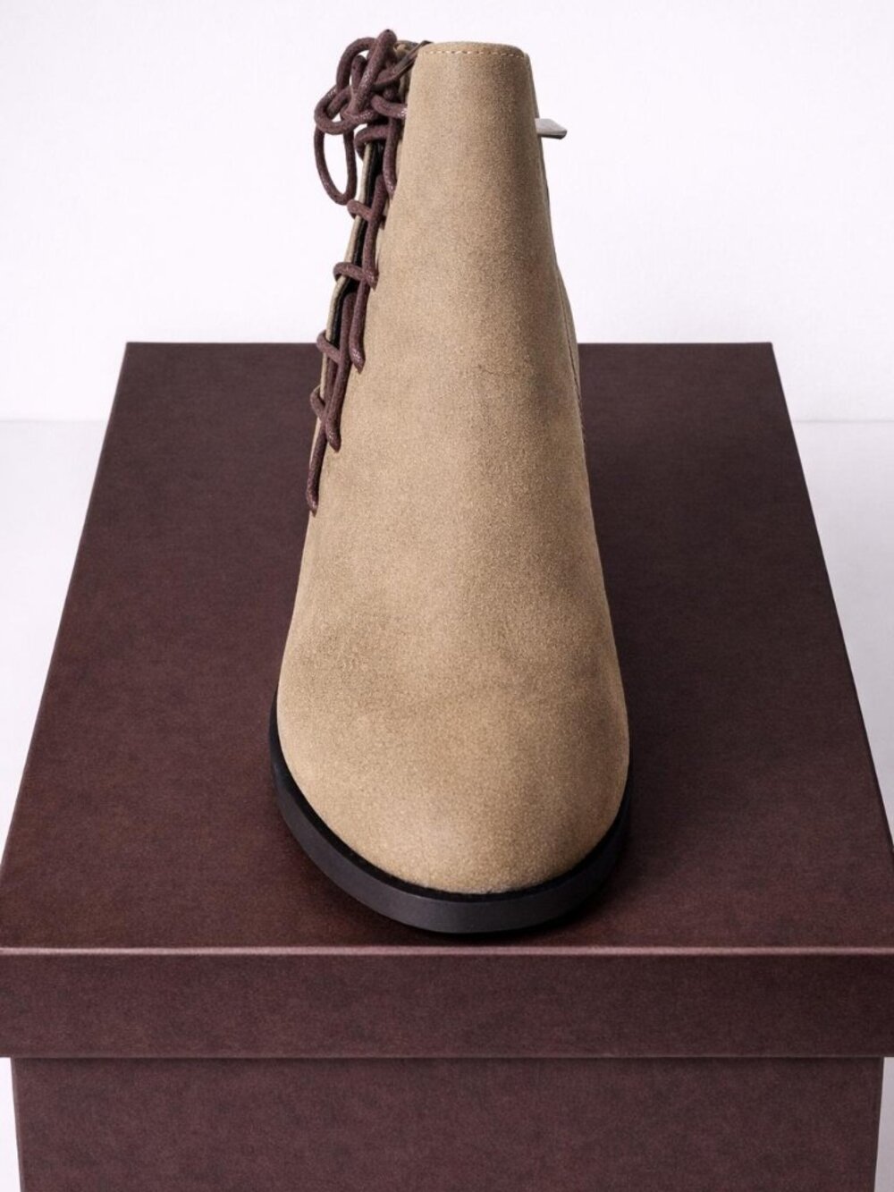 Taupe-iery Art!
